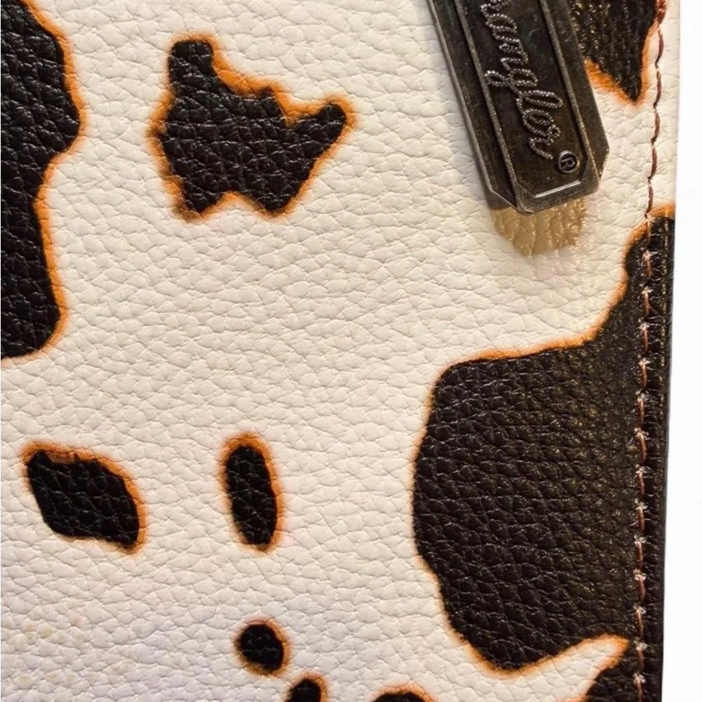 Wrangler Cowhide Pattern Wallet with Tan Accents - Picture 3 of 7